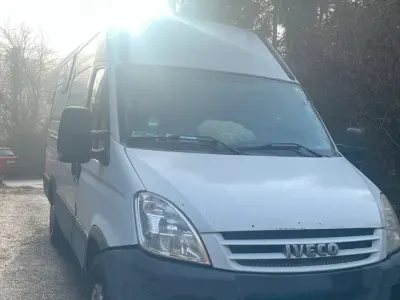 Gebraucht Iveco Daily 85 PS (62 kW) 2007 Weiß Van / Kleinbus