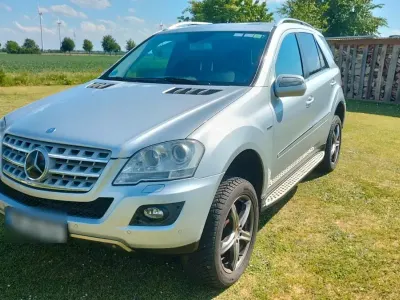 Gebraucht Mercedes ML300 204 PS (150 kW) 2010 Silber SUV