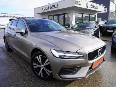 Gebraucht Volvo V60 163 PS (119 kW) 2022 Grau Kombi
