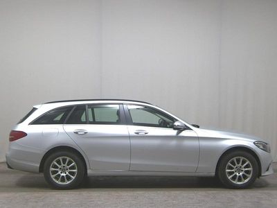 Gebraucht Mercedes C200 160 PS (117 kW) 2021 Silber Limousine