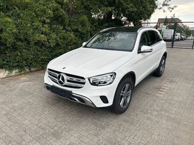 Mercedes GLC300