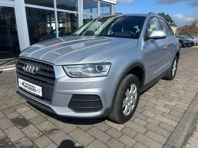 Begagnad Audi Q3 Comfort 125 HK (91 kW) 2017 Silver SUV