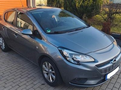 Grau Gebraucht 2018 Opel Corsa Limousine | 9.580 € (Fairer Preis)