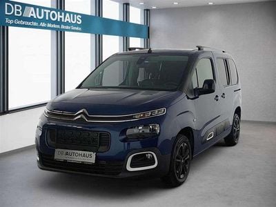Second-hand Citroën Berlingo Shine 102 CP (75 kW) 2024 Albastru Monovolum