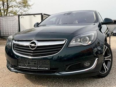 Usata Opel Insignia Innovation 250 CV (183 kW) 2016 Verde Berlina