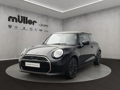 Gebraucht Mini Cooper Favoured 156 PS (114 kW) 2024 Midnight black ii Kleinwagen