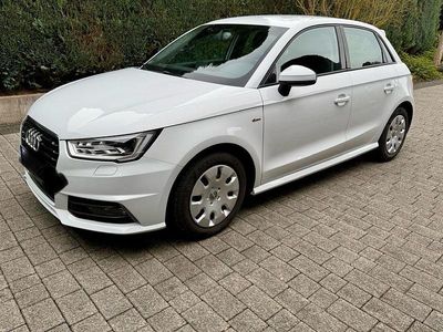 Gebraucht Audi A1 Sportback S-Line 95 PS (69 kW) 2016 Weiß Kleinwagen