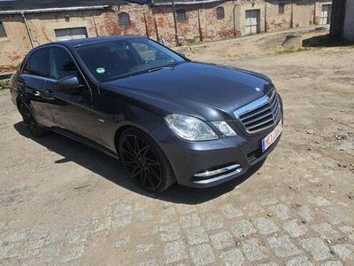 Mercedes E350