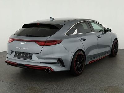 Kia ProCeed GT