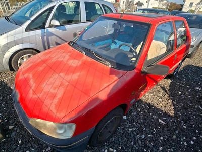 Gebraucht Peugeot 106 45 PS (33 kW) 1996 Rot Kleinwagen
