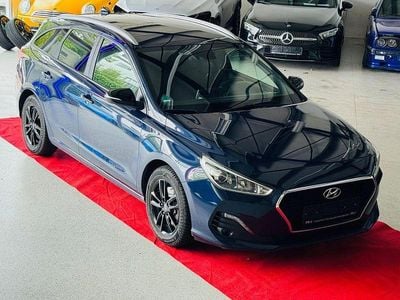 Blau Gebraucht 2019 Hyundai i30 Passion Kombi | 10.950 € (Fairer Preis)