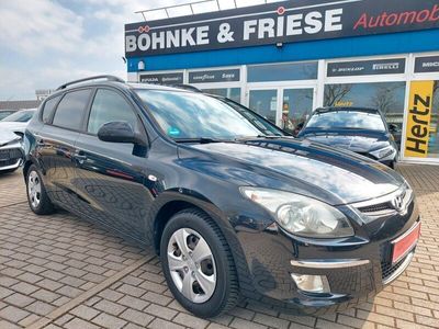 gebraucht Hyundai i30 cw Comfort Kombi Klima Benzin / LPG Gas TüV