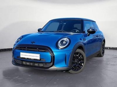 Second-hand Mini Cooper Classic 100 kW (136 CP) 2023 Albastru Hatchback