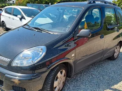 Gebraucht Toyota Yaris Sol 84 PS (61 kW) 2004 Schwarz Kombi