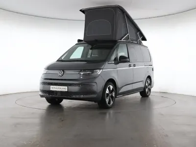 Neu VW California California 150 PS (110 kW) 2026 Indiumgrau / deep black perleffe Van