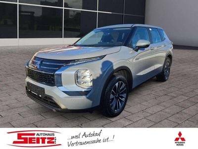 Neu Mitsubishi Outlander P-HEV Basis 306 PS (225 kW) 2026 Grau SUV