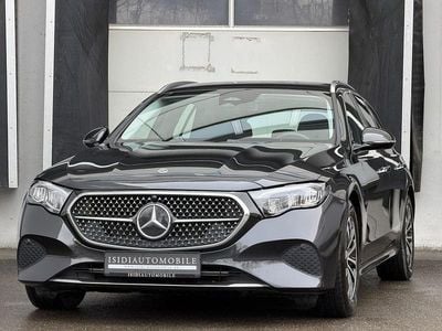 Grau Gebraucht 2024 Mercedes E200 Avantgarde Limousine | 39.900 € (Superpreis)