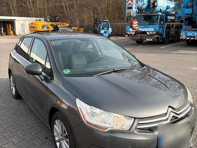 Gebraucht Citroën C4 112 PS (82 kW) 2011 Silber Kleinwagen