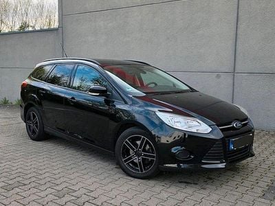 Usata Ford Focus 105 CV (77 kW) 2013 Nero Station wagon