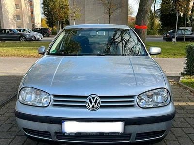 VW Golf IV