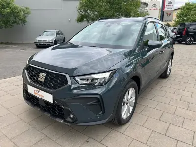 Nowe Seat Arona Reference 95 KM (69 kW) 2026 Niebieski SUV