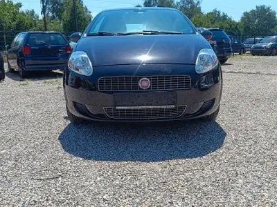 Gebraucht Fiat Grande Punto Dynamic 77 PS (56 kW) 2009 Kleinwagen
