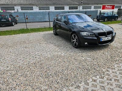 BMW 325