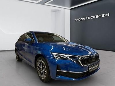 Neu Skoda Octavia Tour 150 PS (110 kW) 2025 Blau Kombi