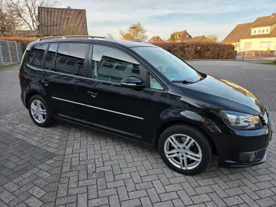 Gebraucht VW Touran Highline 177 PS (130 kW) 2015 Schwarz Van / Kleinbus