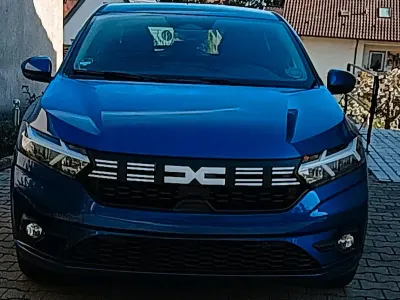 Gebraucht Dacia Sandero Expression 101 PS (74 kW) 2025 Blau Kleinwagen