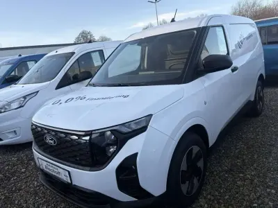 Gebraucht Ford Transit Trend 100 kW (136 PS) 2025 Frozen white Van / Kleinbus