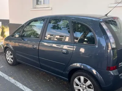 Gebraucht Opel Meriva 101 PS (74 kW) 2009 Blau Van / Kleinbus