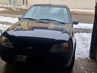 Schwarz Gebraucht 2001 Ford Fiesta Limousine | 1.249 € (Fairer Preis)