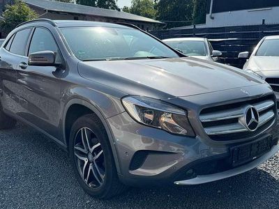Second-hand Mercedes GLA200 136 CP (100 kW) 2016 Gri SUV