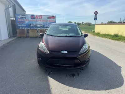Occasion Ford Fiesta Trend 82 ch (60 kW) 2010 Rouge Berline