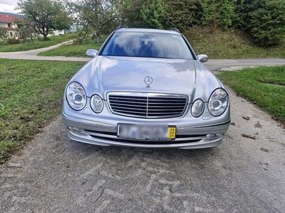 Mercedes E280