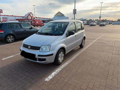 Gebraucht Fiat Panda 60 PS (44 kW) 2010 Silber Kleinwagen