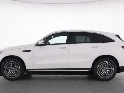 Gebraucht Mercedes EQC400 AMG line 300 kW (408 PS) 2022 Weiß SUV