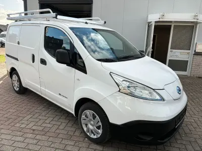 Gebraucht Nissan e-NV200 80 kW (109 PS) 2016 Weiß Van / Kleinbus