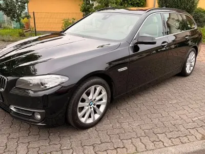 Gebraucht BMW 530 Sport Line 258 PS (189 kW) 2014 Schwarz Limousine