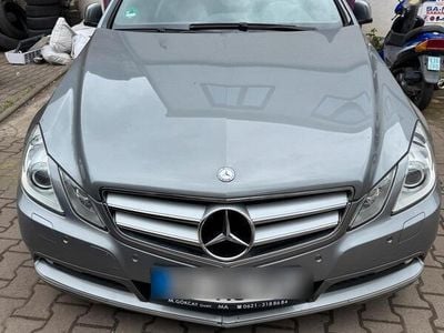 Mercedes E200
