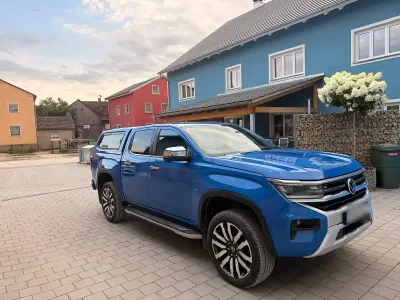 Gebraucht VW Amarok Aventura 241 PS (177 kW) 2023 Blau Pickup