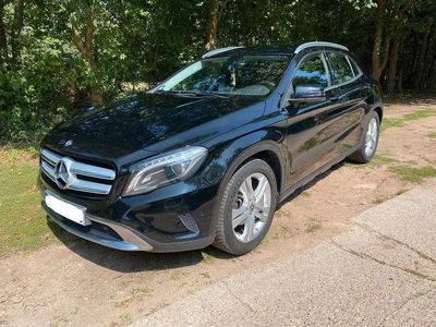 Mercedes GLA200