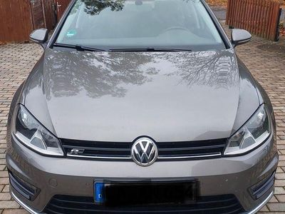 Gebraucht VW Golf VII Comfortline 125 PS (91 kW) 2015 Grau Kombi