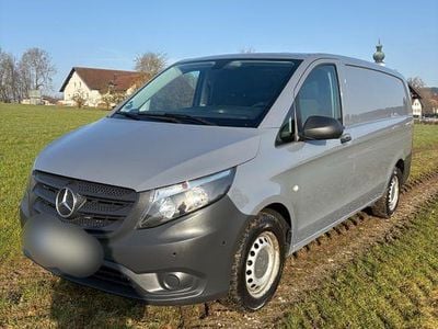 Gebraucht Mercedes Vito 185 PS (136 kW) 2019 Grau Van