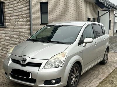 gebraucht Toyota Corolla Verso 2,2 Liter 7 Sitzer