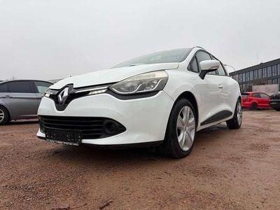 Gebraucht Renault Clio GrandTour Dynamique 90 PS (66 kW) 2014 Gletscherweiss Kombi
