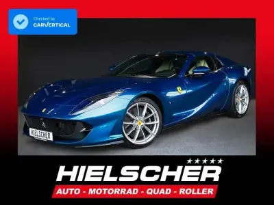 Gebraucht Ferrari 812 795 PS (584 kW) 2023 Blau Cabrio