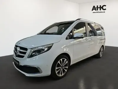 Gebraucht Mercedes V250 190 PS (139 kW) 2020 Weiß Van / Kleinbus