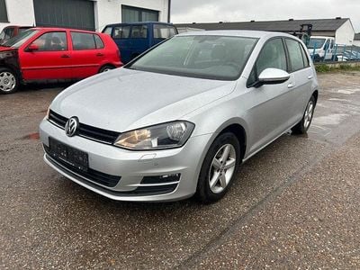 Gebraucht VW Golf VII Comfortline 105 PS (77 kW) 2014 Silber Limousine